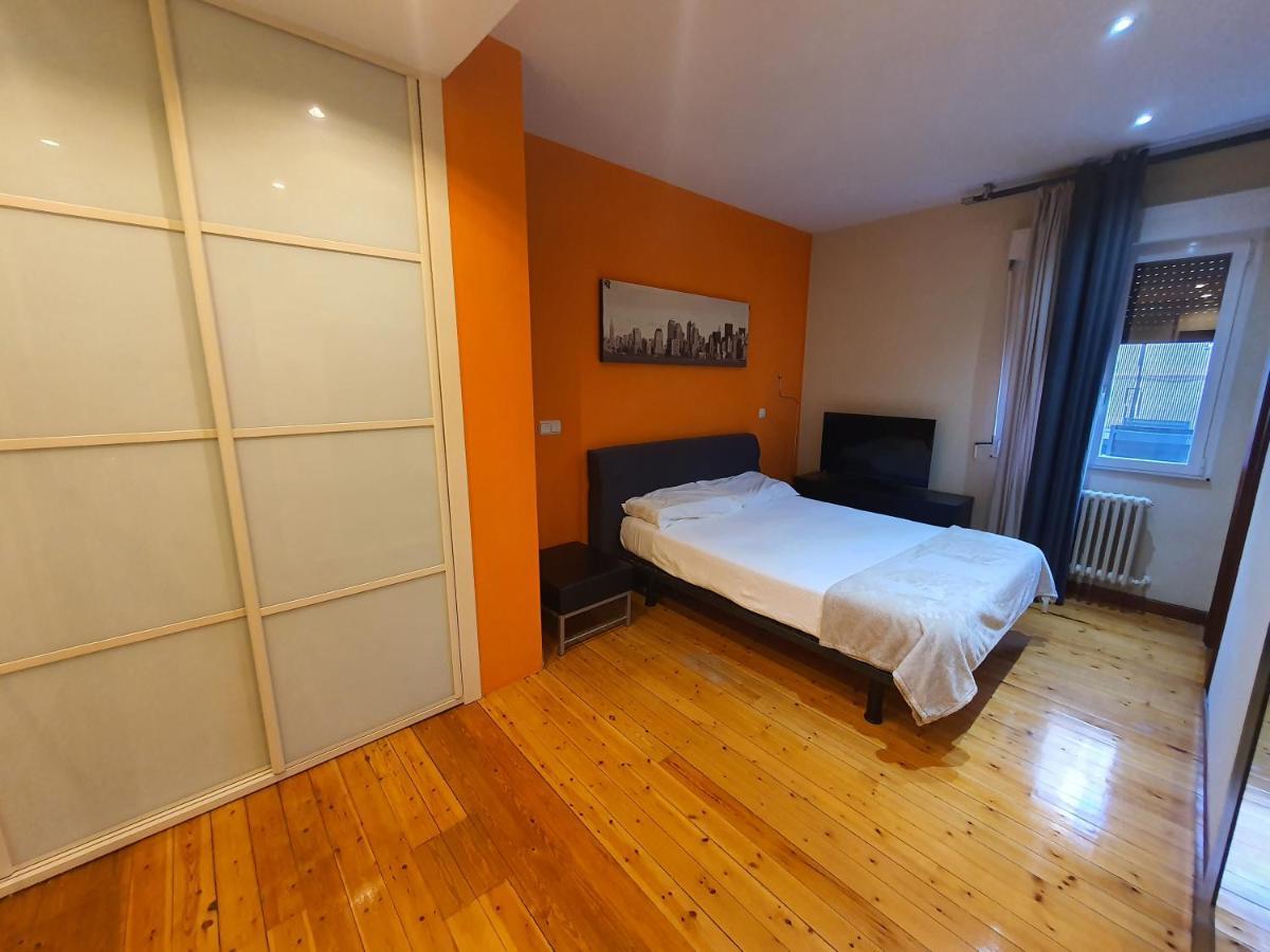 Teo Lägenhet Pamplona Exteriör bild